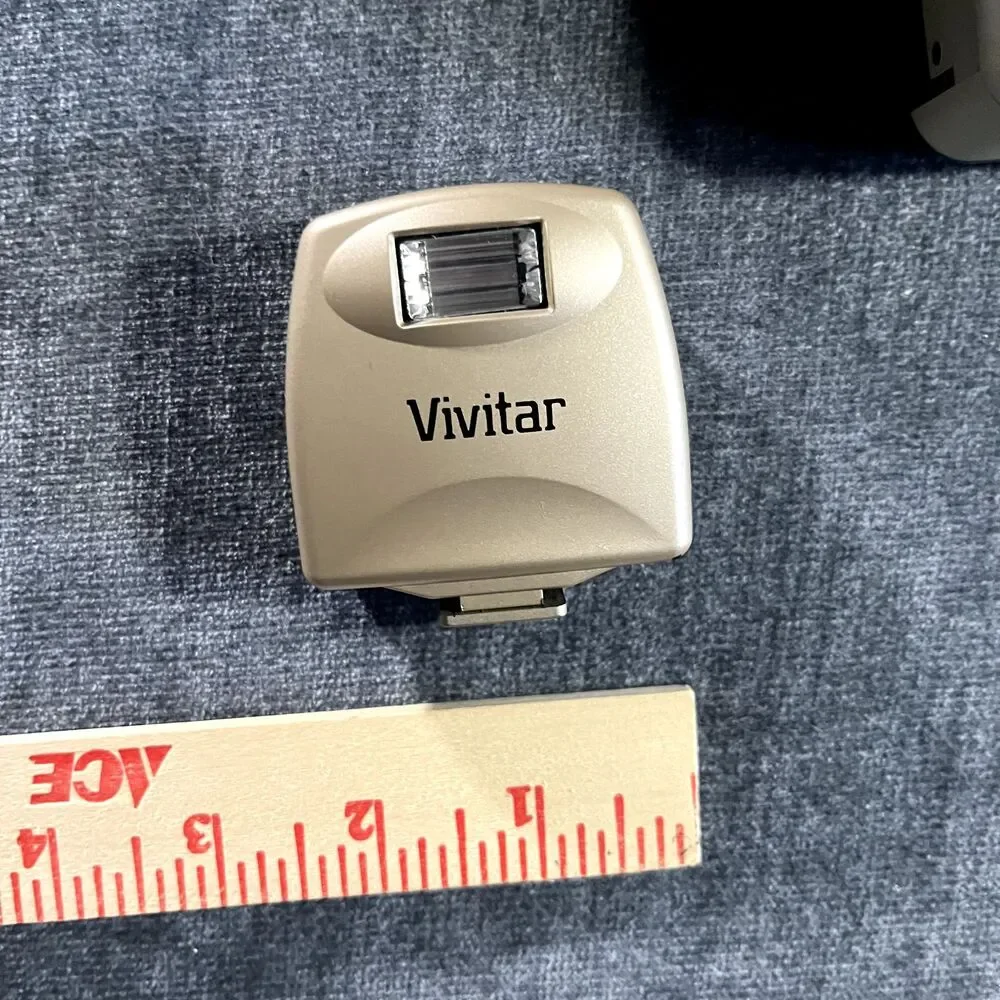 Vivitar lc600 focus